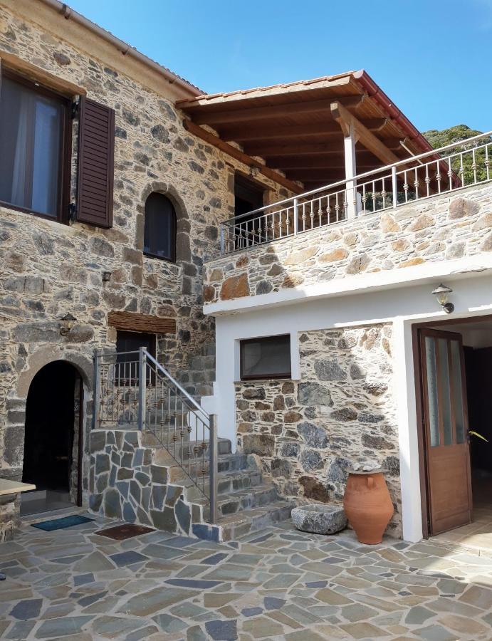 Apartmán Grandma Agatha & Virginia'S Stonehouse Kefálion Exteriér fotografie