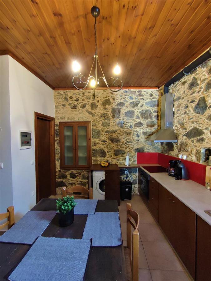Apartmán Grandma Agatha & Virginia'S Stonehouse Kefálion Exteriér fotografie