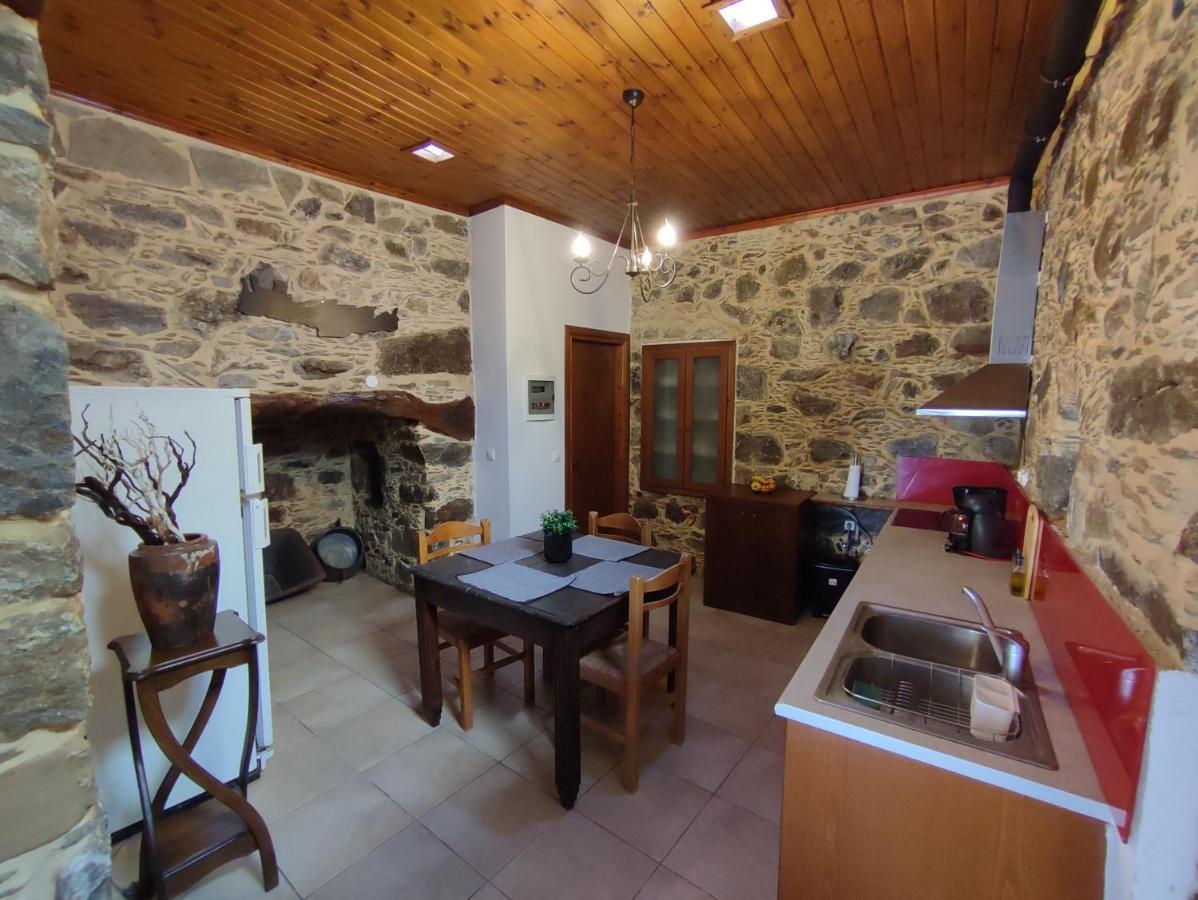 Apartmán Grandma Agatha & Virginia'S Stonehouse Kefálion Exteriér fotografie